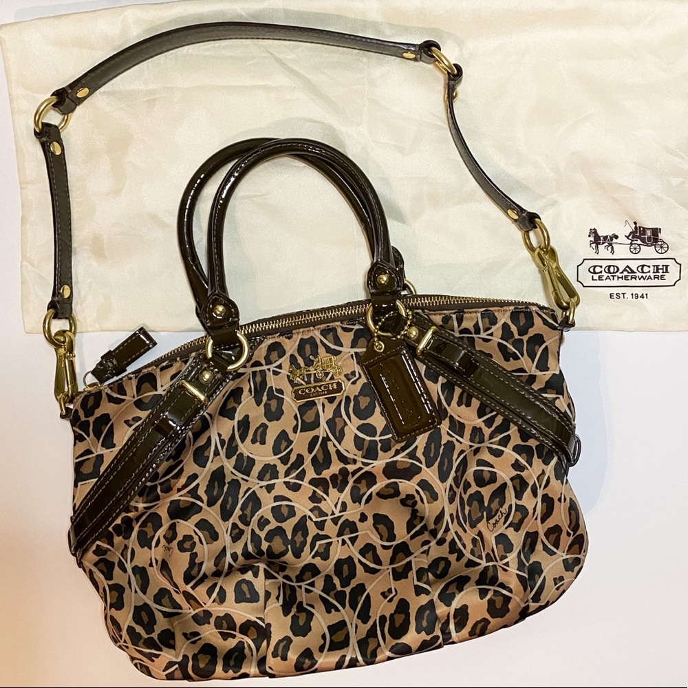 Coach (Limited Edition) Leopard Handbag